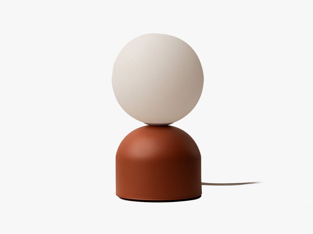 Filter by table lamps